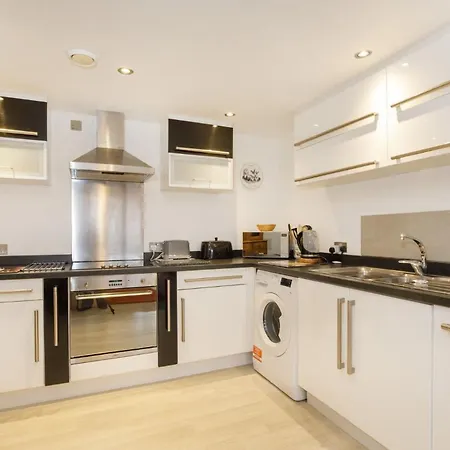 22 John Walker House With Parking And Lift *